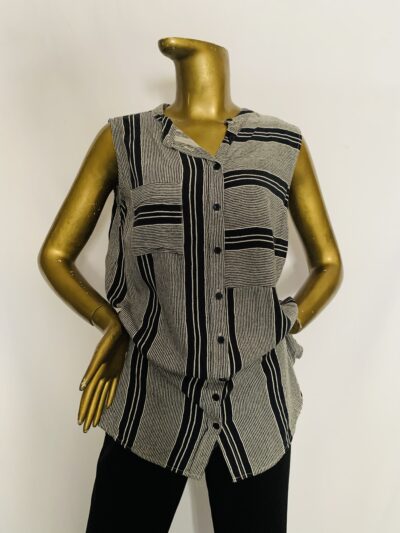 IMG_0538 Blue Stripe Top { Size | 12 } - Image 1